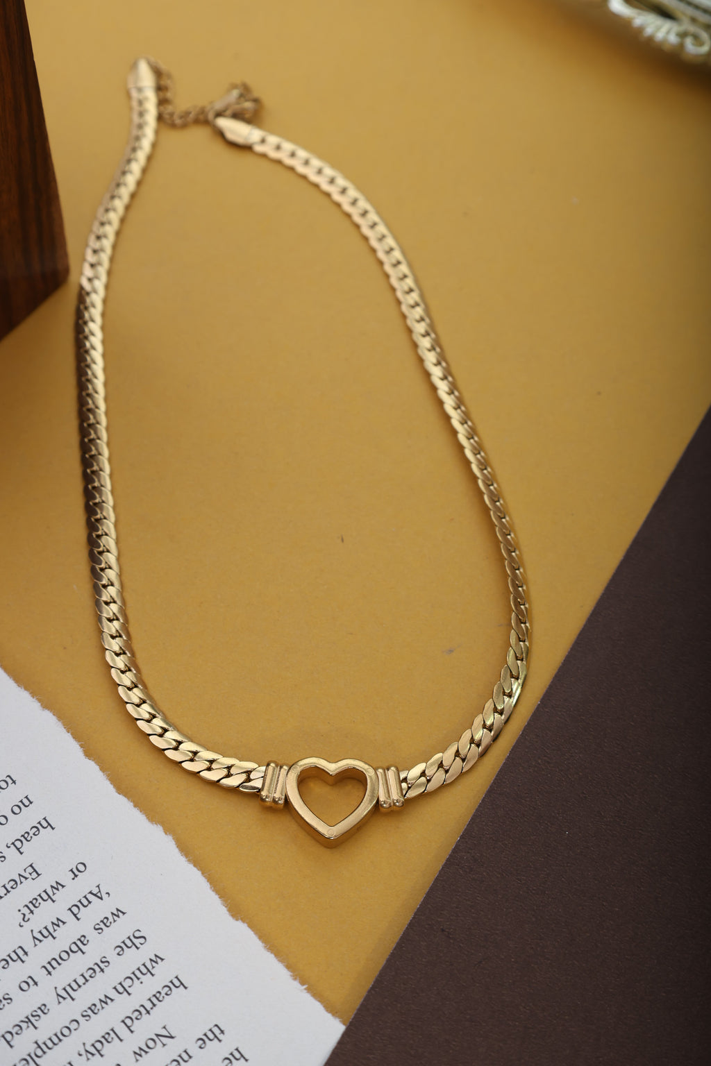 18 KT GOLD PLATED THICK HEART NECKLACE