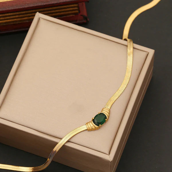 GOLD PLATED SINGLE EMERALD GREEN NECKLACE