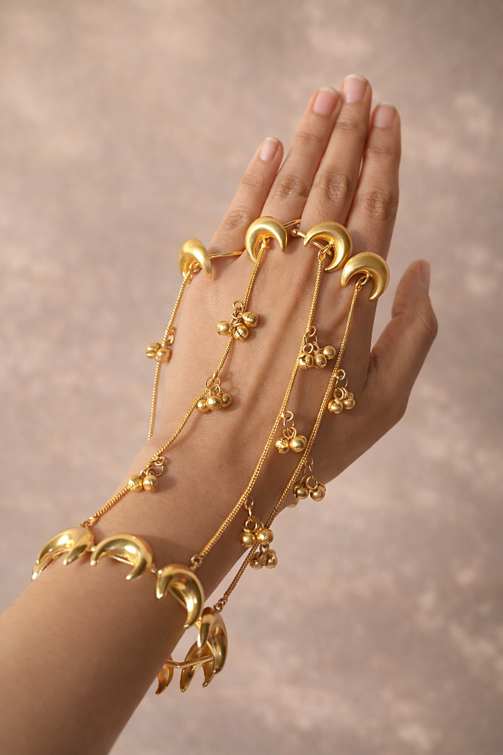 Chand Hathphool Pair