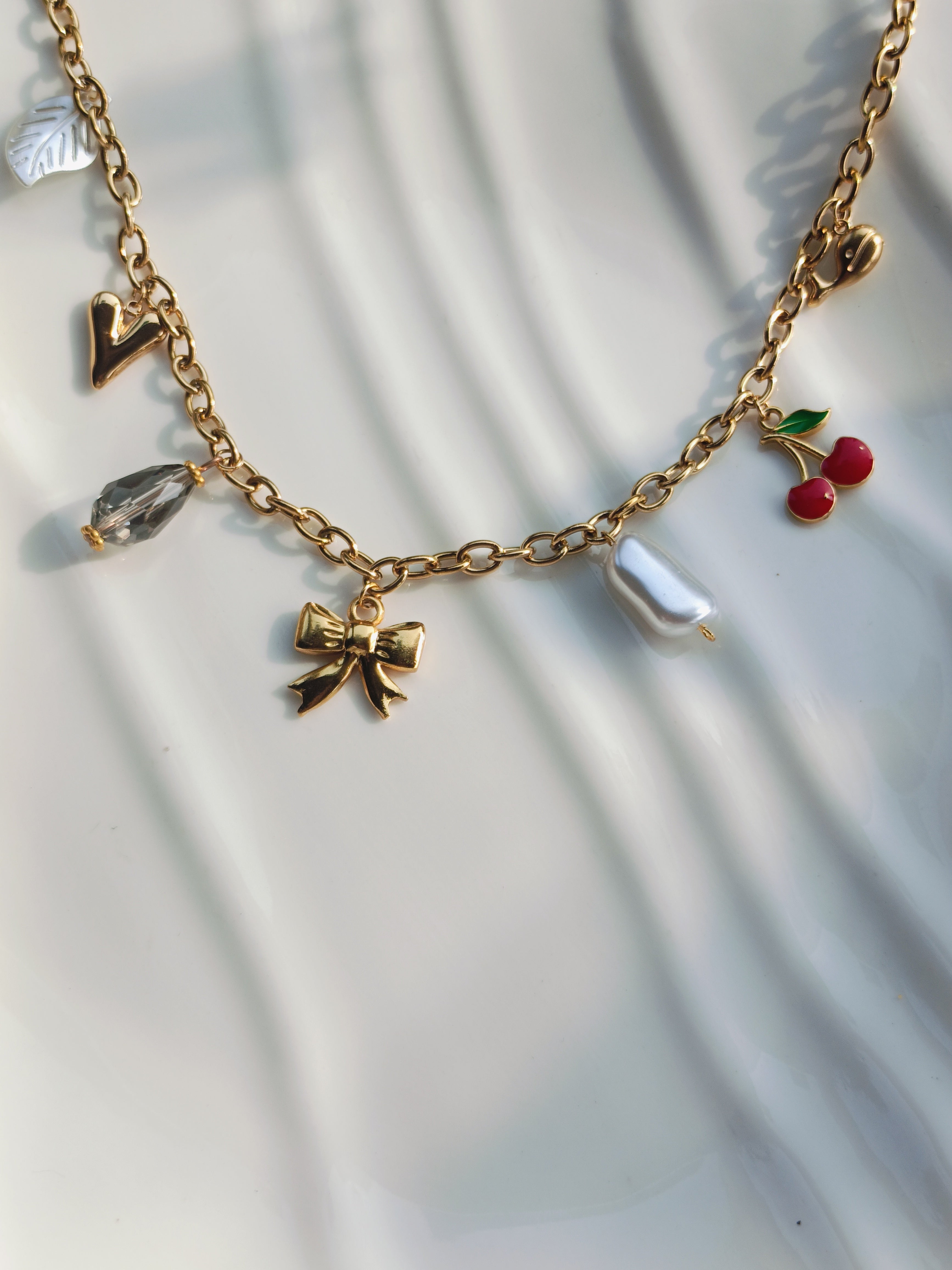 ANTI TARNISH Babe vibe Necklace