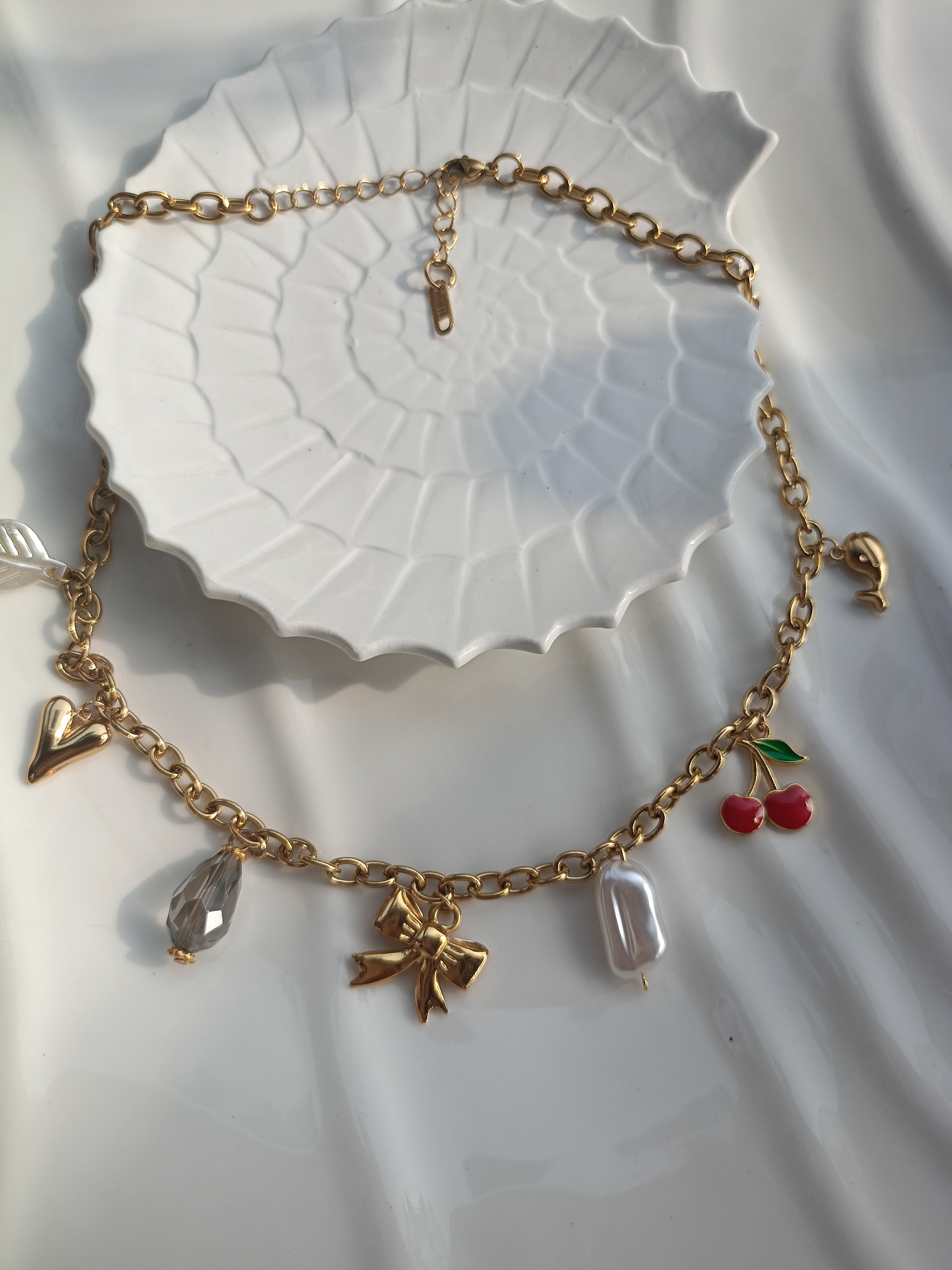 ANTI TARNISH Babe vibe Necklace