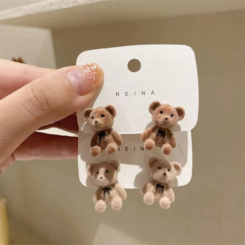 TEDDY EARRING