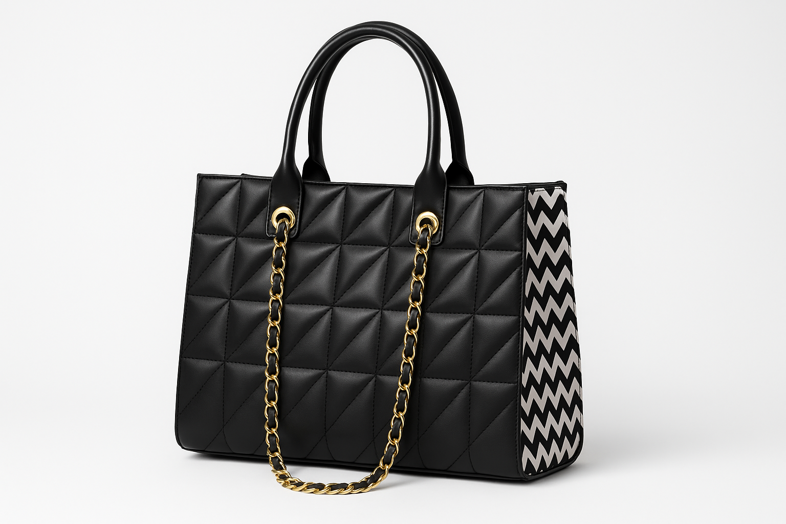 BLACK AND WHITE HAND BAG